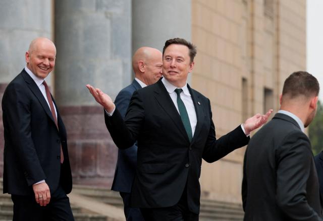 ��˹�����й������������ó�ϯ��ӭ��ʽ